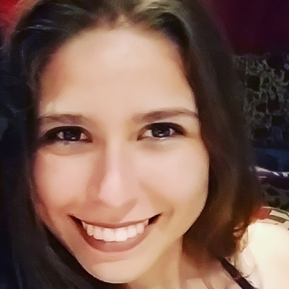 Meet your Posher, Valentina